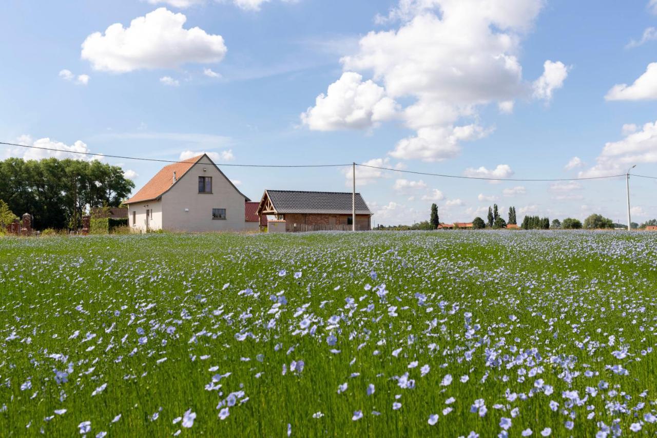 Toetindroaj Villa Kortemark Buitenkant foto